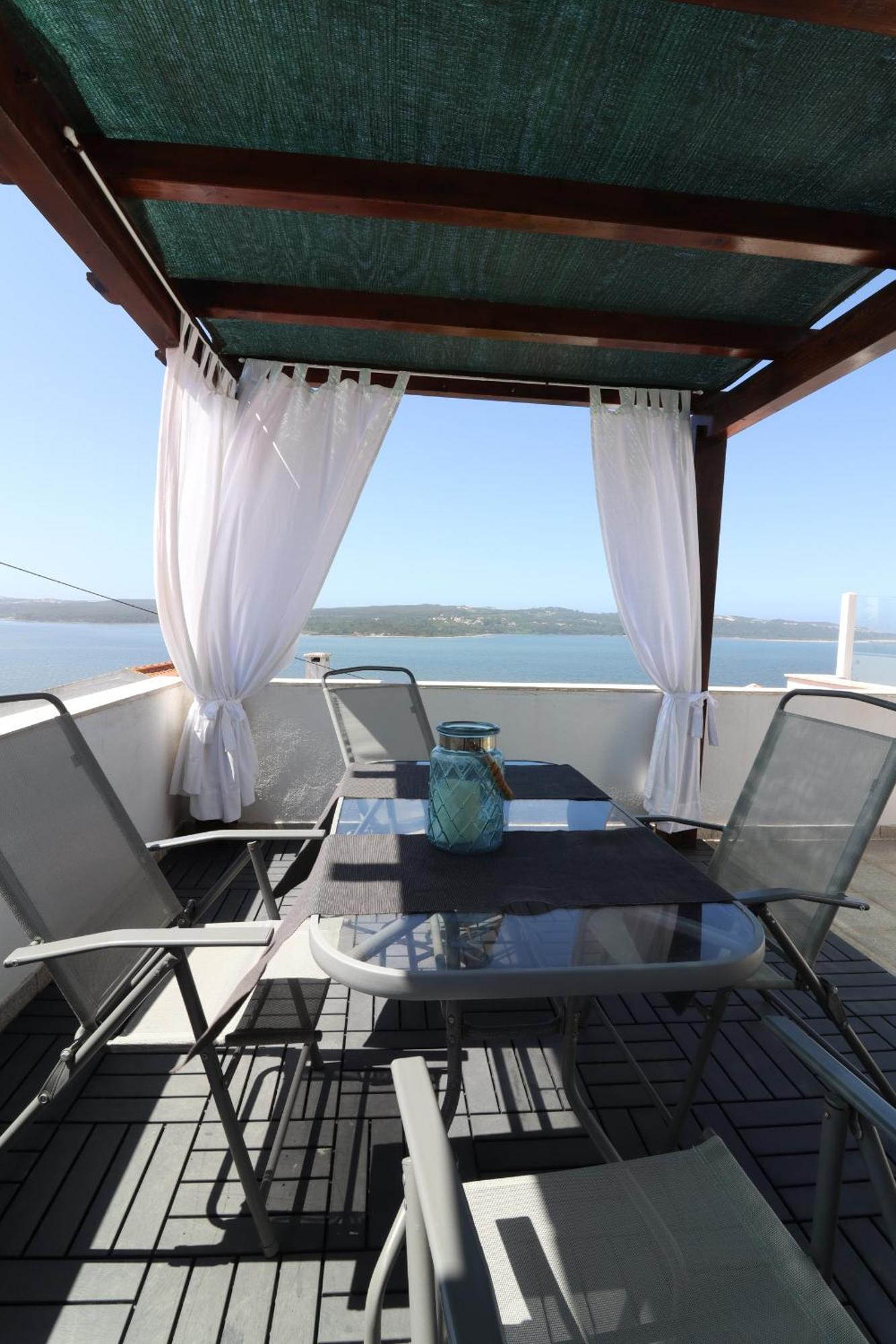 Beguest Lagoon House Nadadouro Luaran gambar